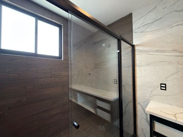 place photo 48