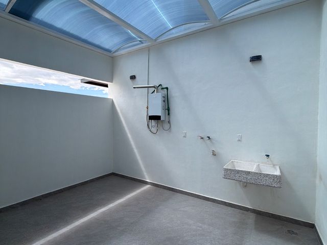 place photo 51