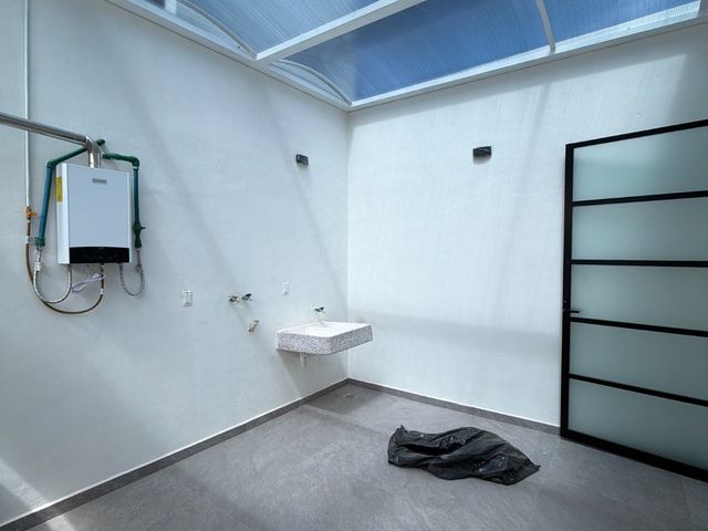 place photo 52