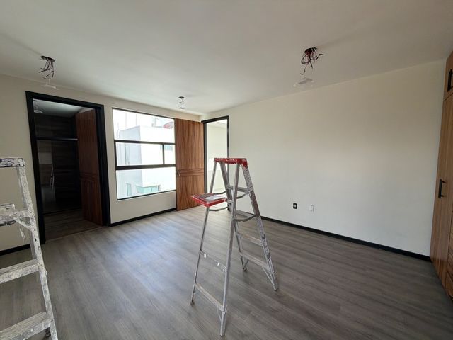 place photo 56