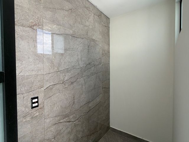 place photo 58