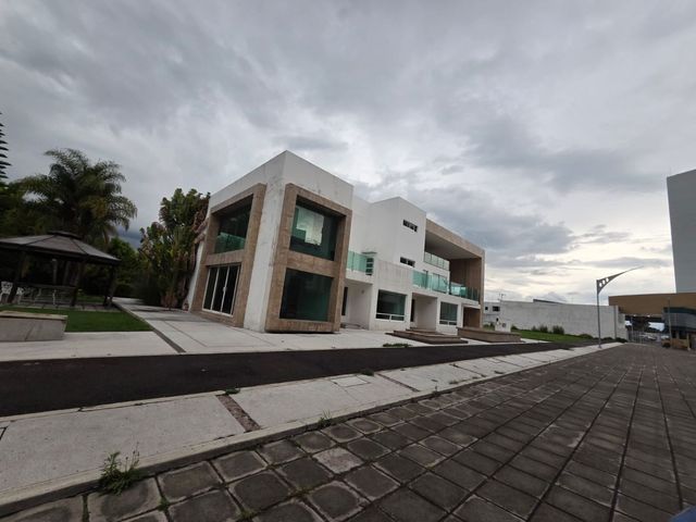 place photo 37