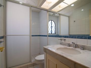 place photo 79