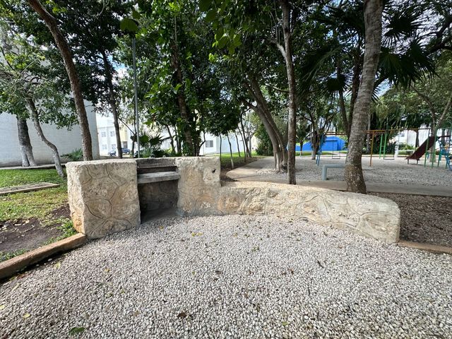 place photo 24