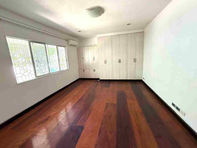place photo 48
