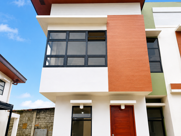 TOWN HOUSE FOR RENT