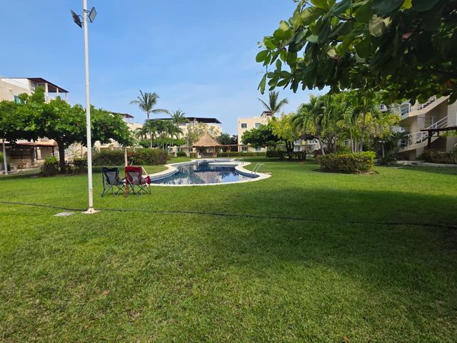 place photo 13