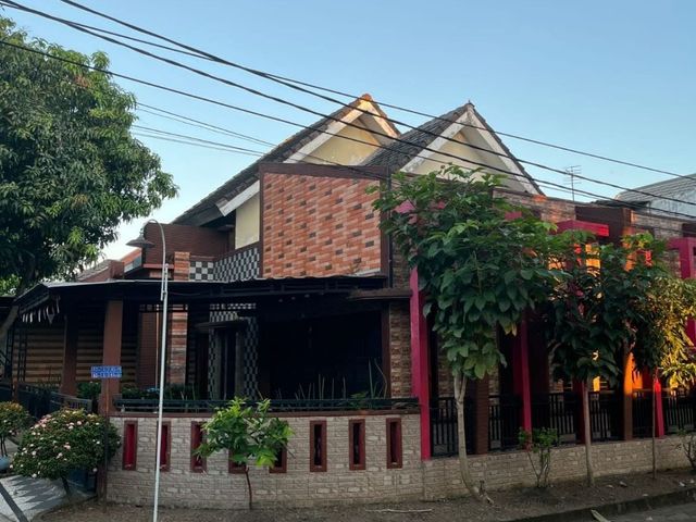 Dijual rumah 1 lantai hoek King Safira Residence, Candi, Sidoarjo