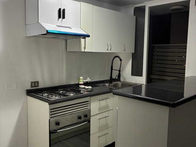 Arriendo departamento - 3 dormitorios - 2 baños - Gasto Común incluido -Metro Ciudad del Niño