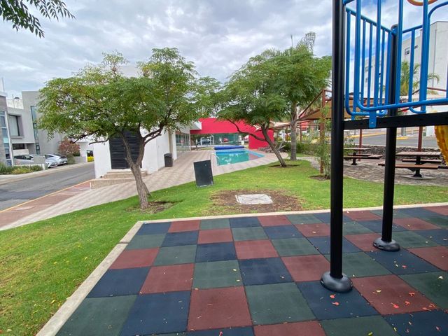 place photo 37