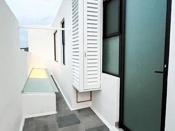 place photo 94