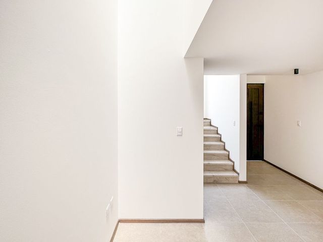 place photo 48