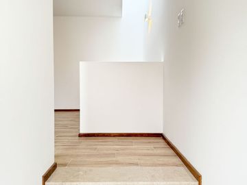 place photo 83