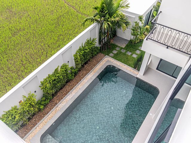 place photo 65