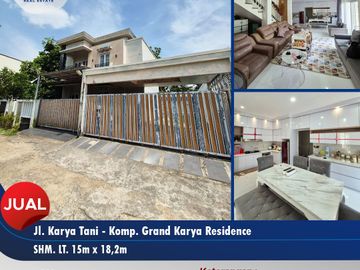Rumah dengan kolam renang Jalan Karya Tani, Pontianak