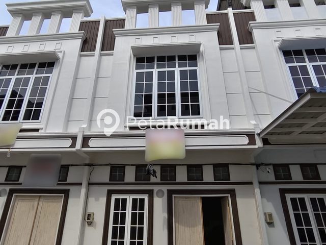DIJUAL RUMAH JALAN BERSAMA KOMPLEK UNION MENTARI SADANANDA - DAERAH LETSU (LIEPHING)