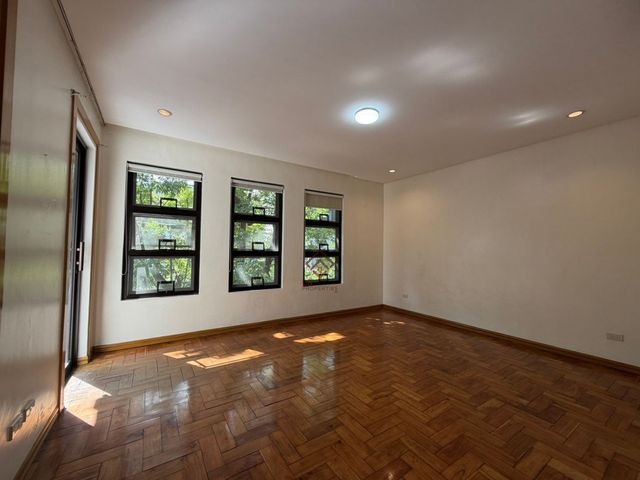 place photo 51
