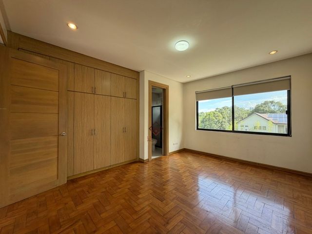 place photo 55