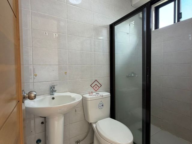 place photo 68