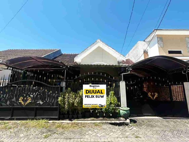 Jual Rumah @ Semampir Tengah Selangkah ke Merrr