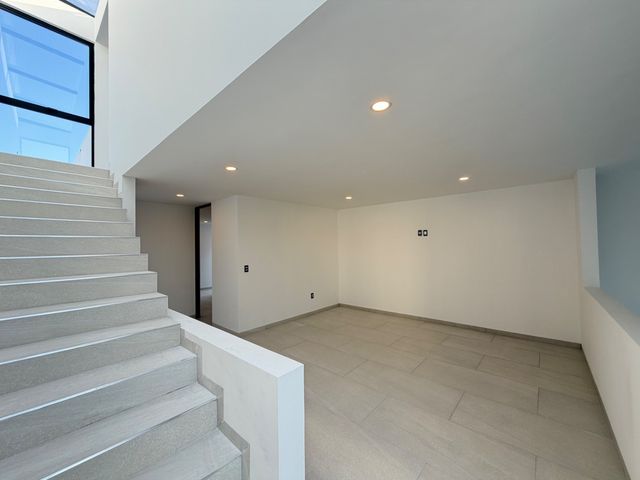 place photo 55