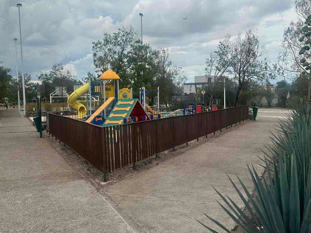 place photo 25