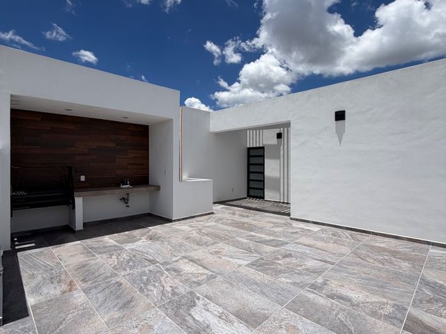 place photo 54