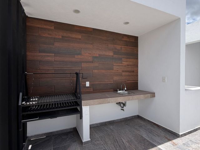 place photo 57