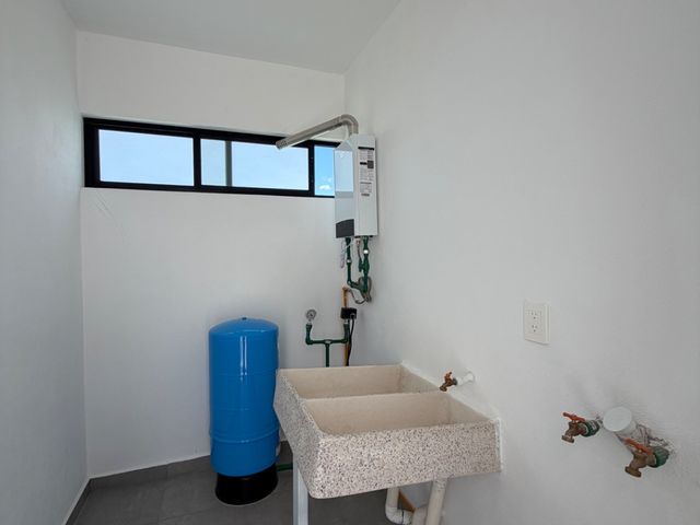 place photo 59