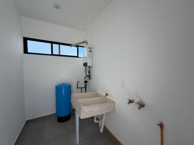 place photo 60