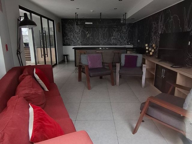 place photo 95