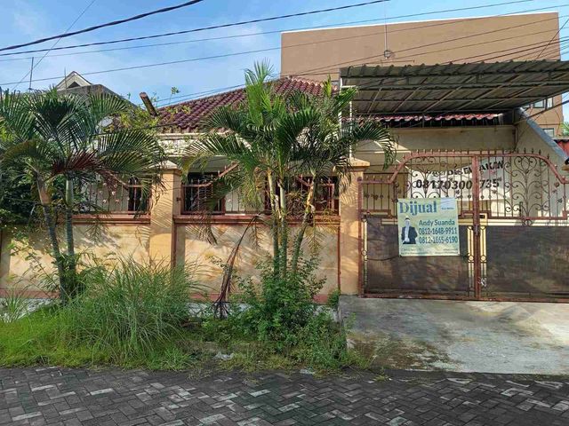 10 menit dari STTS