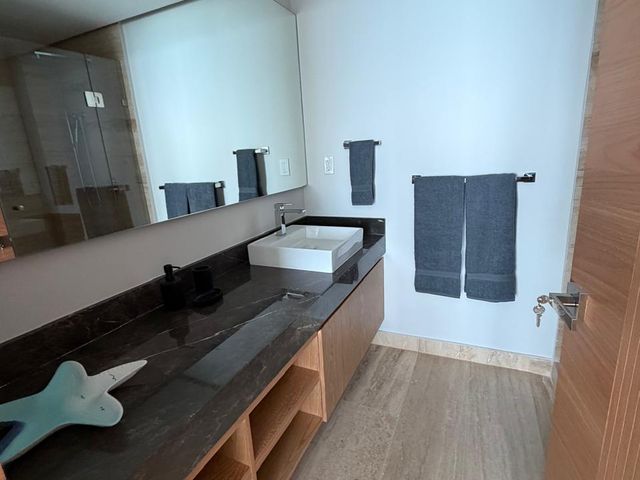 place photo 38