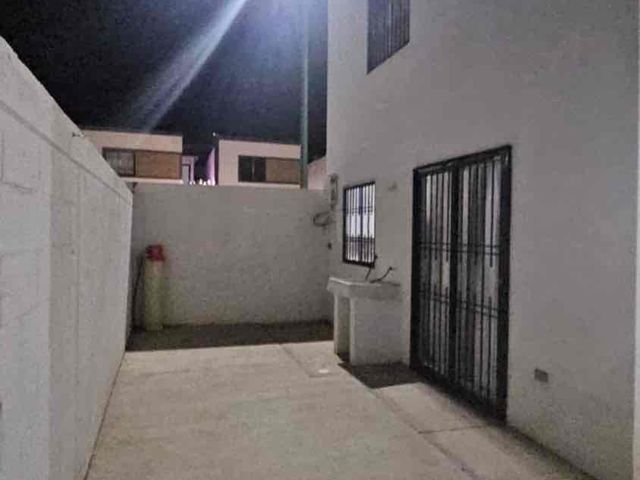 place photo 39