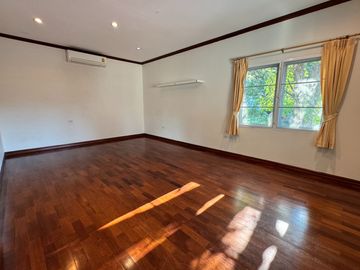 place photo 48