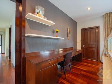 place photo 49