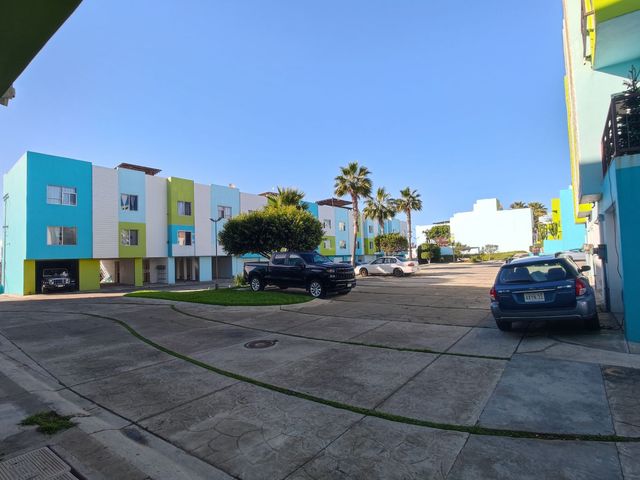 place photo 33