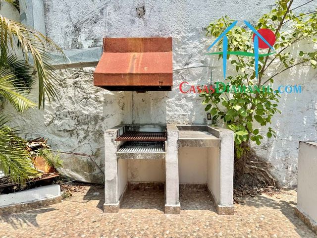 place photo 70