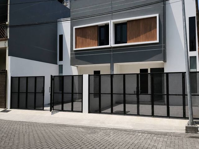 DIJUAL RUMAh BARU DI MULYOSARI