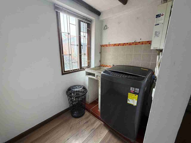place photo 34