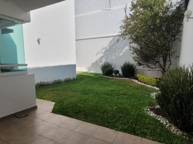 place photo 32