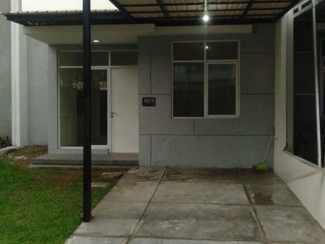 RUMAH MURAH  DI CLUSTER SERPONG LAGOON 'AR38