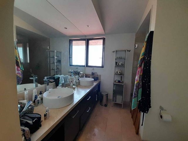 place photo 60