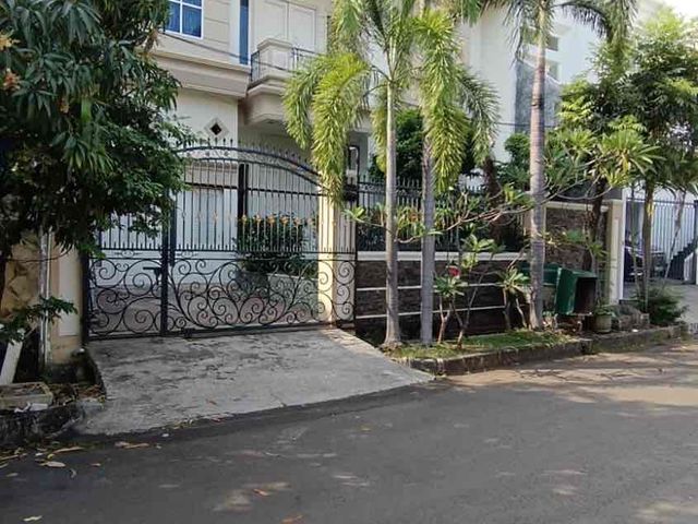 rumah di karang bolong, ancol - siap huni