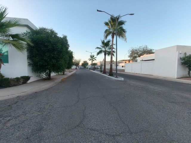 place photo 23