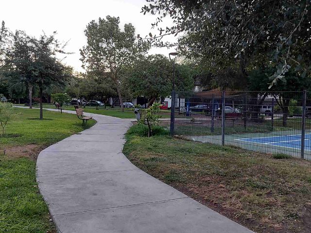 place photo 32