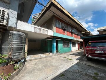 Large Lot w/ Existing Structures in Scout Area, Quezon City