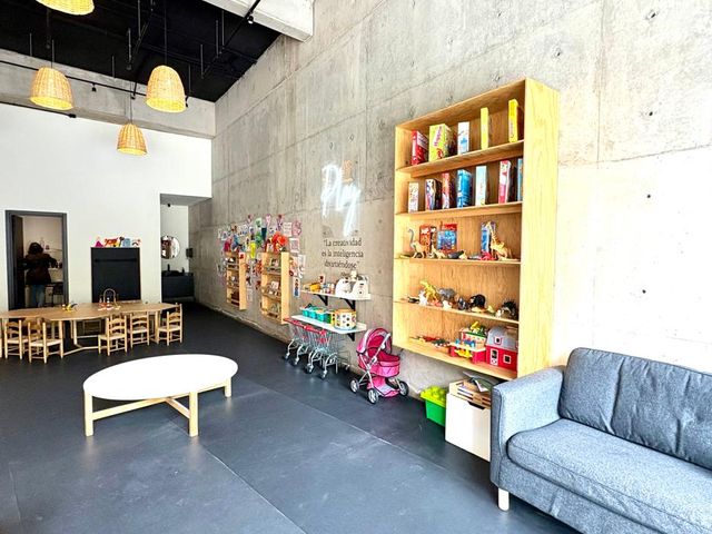 place photo 33