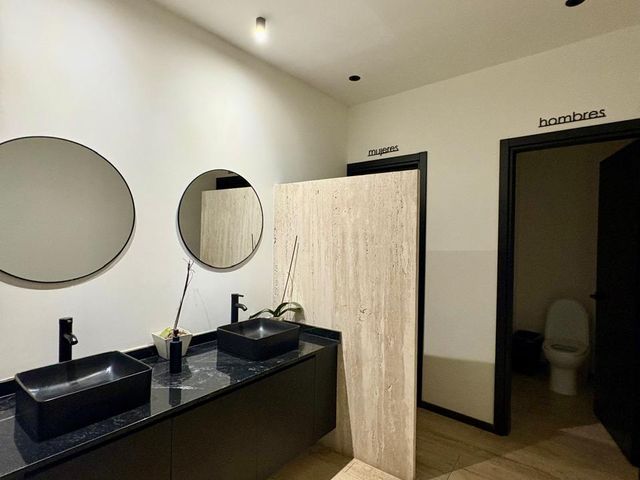 place photo 37