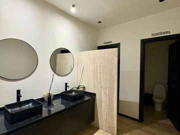 place photo 37